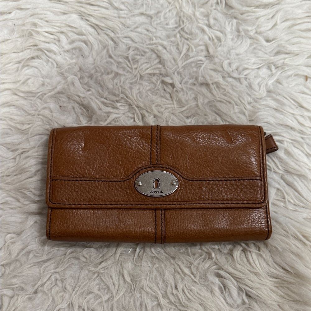 FOSSIL Maddox Marlow Leather Flap‎ Clutch
Wallet Chestnut Brown Vintage
